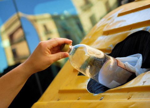 Professional waste removal service for businesses in Palmers Green